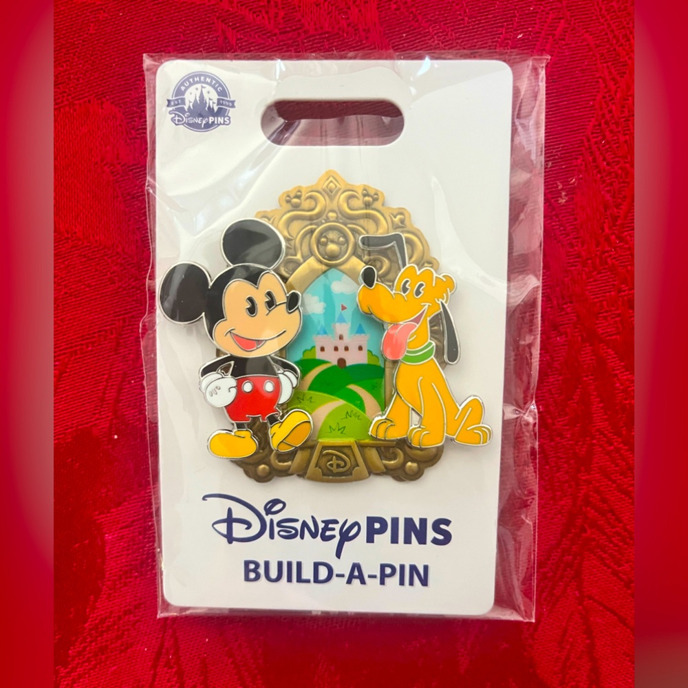 NIP Disney build a pin Mickey Mouse and Pluto